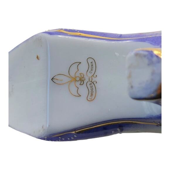 Vintage Inspired Ceramic Lace Ruffle Vivid Violet Flowers Boot Limoges - Picture 8 of 10